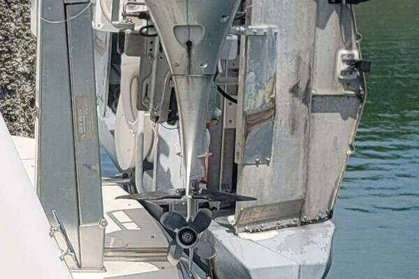 Navigator 3900 Californian Yacht For Sale