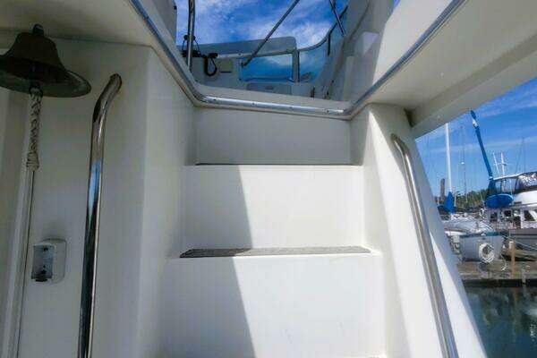 Navigator 3900 Californian Yacht For Sale