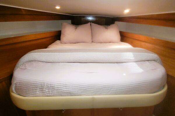 Navigator 3900 Californian Yacht For Sale
