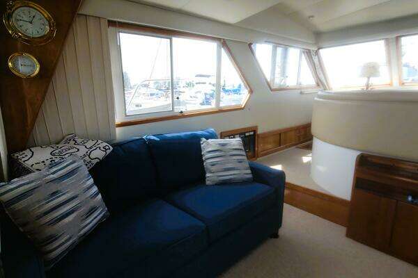 Navigator 3900 Californian Yacht For Sale