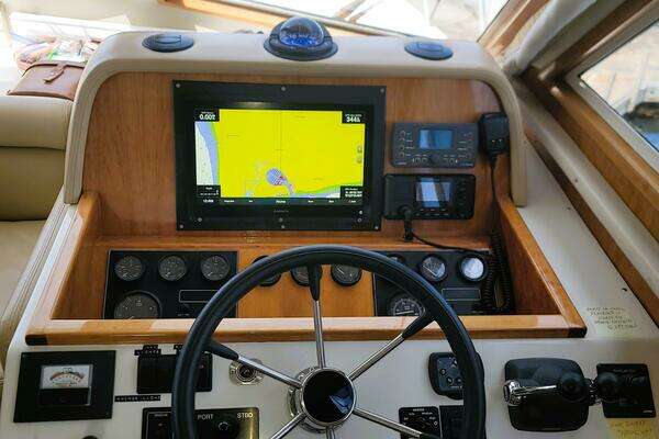 Navigator 3900 Californian Yacht For Sale
