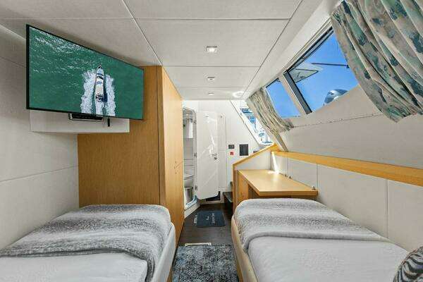 Sunseeker 73 Manhattan Yacht For Sale