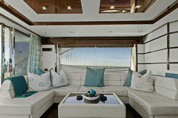 Sunseeker 73 Manhattan Yacht For Sale