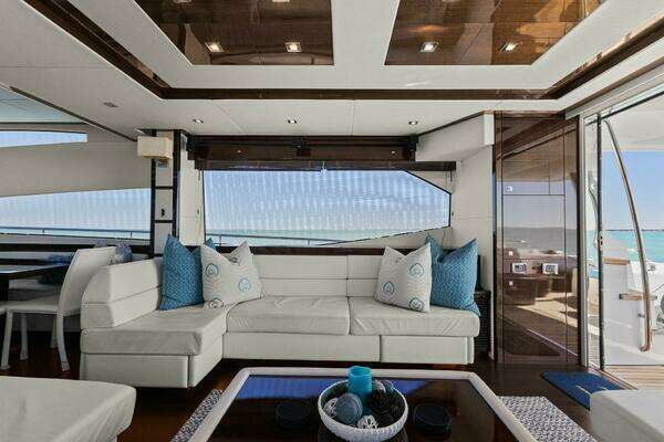 Sunseeker 73 Manhattan Yacht For Sale