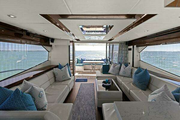 Sunseeker 73 Manhattan Yacht For Sale