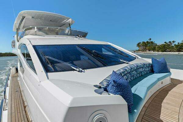 Sunseeker 73 Manhattan Yacht For Sale