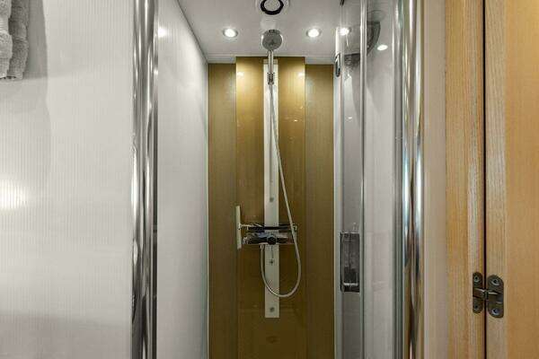 Sunseeker 73 Manhattan Yacht For Sale