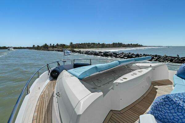 Sunseeker 73 Manhattan Yacht For Sale