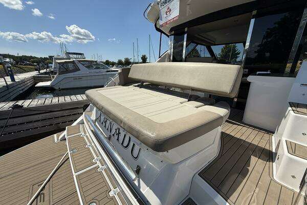 Regal 46 Sport Coupe Yacht For Sale