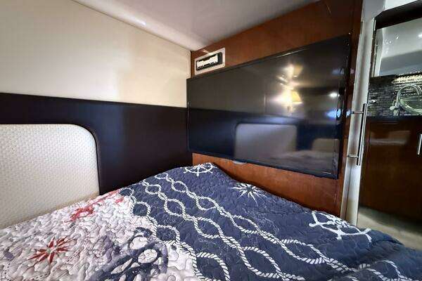 Regal 46 Sport Coupe Yacht For Sale