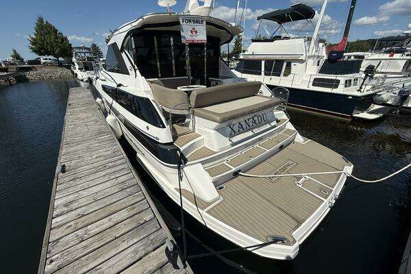 Regal 46 Sport Coupe Yacht For Sale
