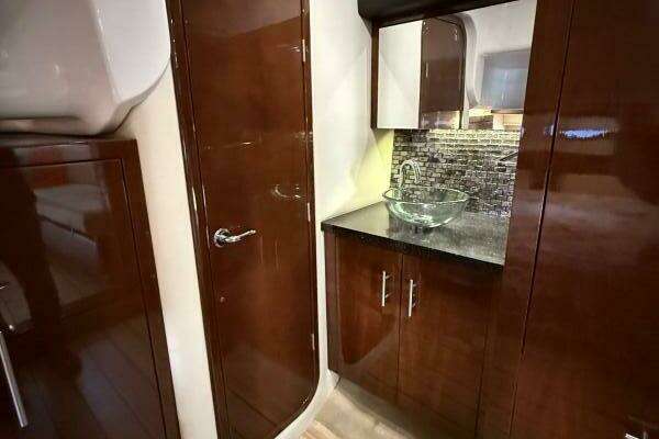 Regal 46 Sport Coupe Yacht For Sale