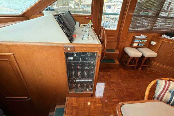 Ocean Alexander 546 Yacht For Sale