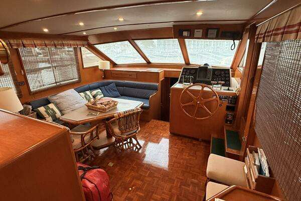 Ocean Alexander 546 Yacht For Sale
