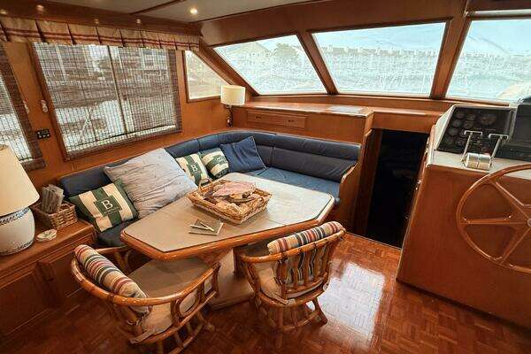 Ocean Alexander 546 Yacht For Sale
