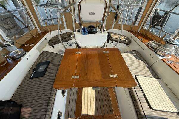 Tartan 4300 Yacht For Sale