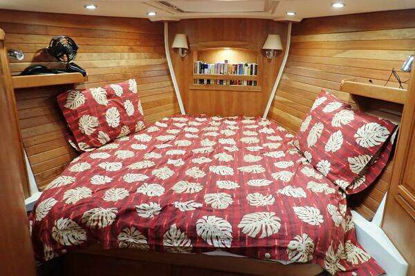 Tartan 4300 Yacht For Sale