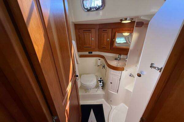 Tartan 4300 Yacht For Sale