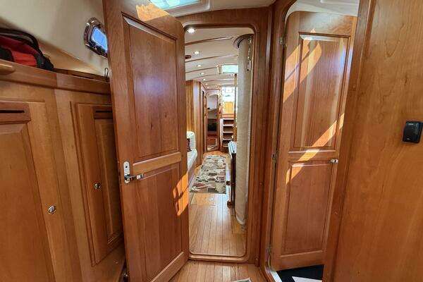 Tartan 4300 Yacht For Sale