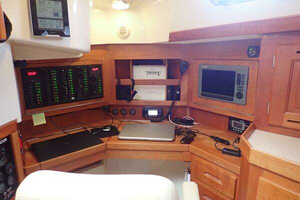 Tartan 4300 Yacht For Sale