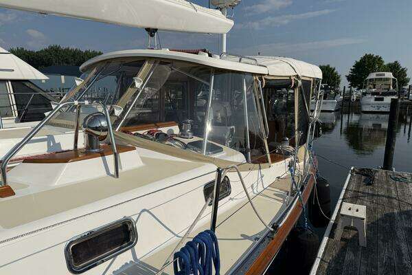 Tartan 4300 Yacht For Sale