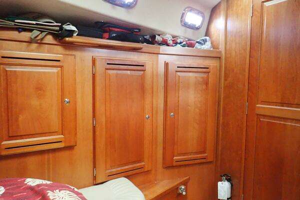 Tartan 4300 Yacht For Sale