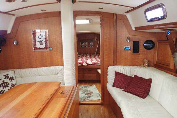 Tartan 4300 Yacht For Sale