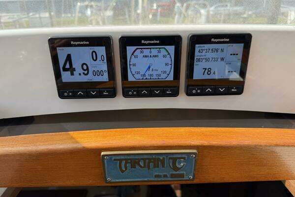 Tartan 4300 Yacht For Sale