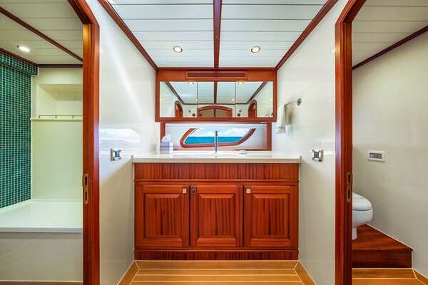 Vicem Yachts  Yacht For Sale