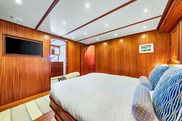 Vicem Yachts  Yacht For Sale