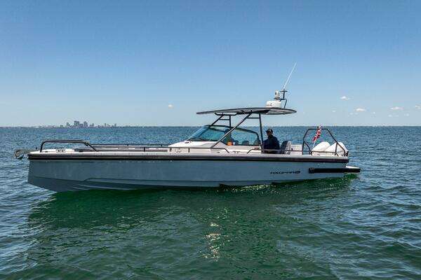 Photo of the 2022 Axopar 28 T-Top Brabus