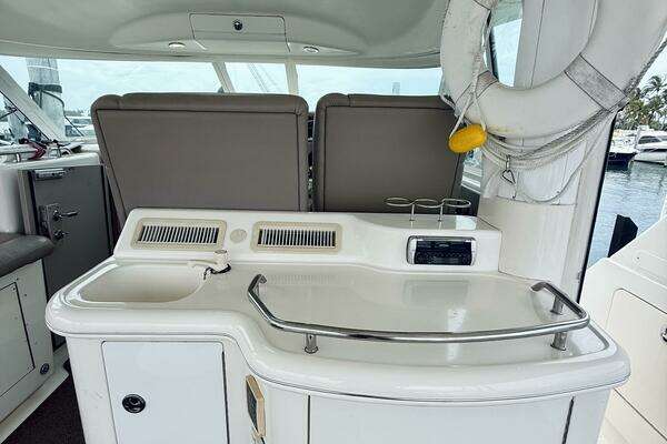 Sea Ray 480 Motor Yacht Yacht For Sale