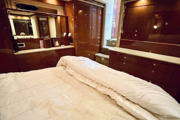 Sea Ray 480 Motor Yacht Yacht For Sale