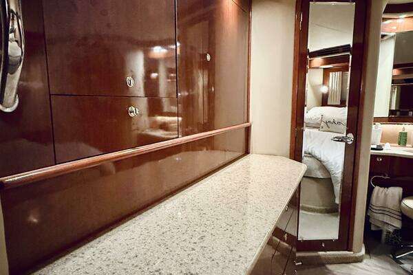 Sea Ray 480 Motor Yacht Yacht For Sale