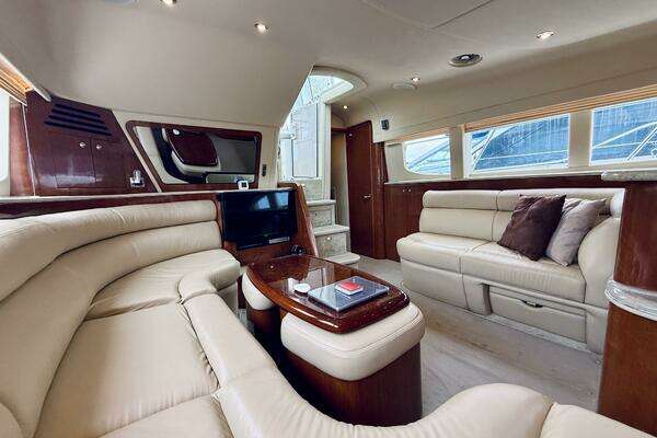 Sea Ray 480 Motor Yacht Yacht For Sale