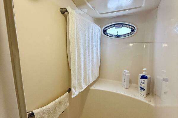 Sea Ray 480 Motor Yacht Yacht For Sale