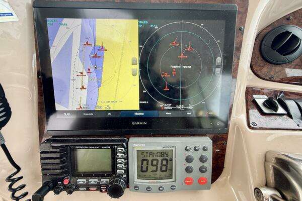 Sea Ray 480 Motor Yacht Yacht For Sale