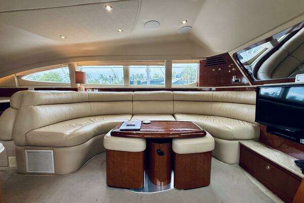 Sea Ray 480 Motor Yacht Yacht For Sale