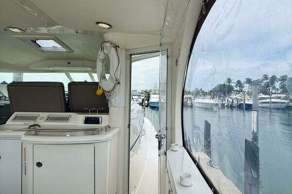 Sea Ray 480 Motor Yacht Yacht For Sale