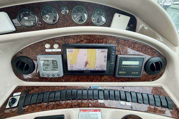 Sea Ray 480 Motor Yacht Yacht For Sale