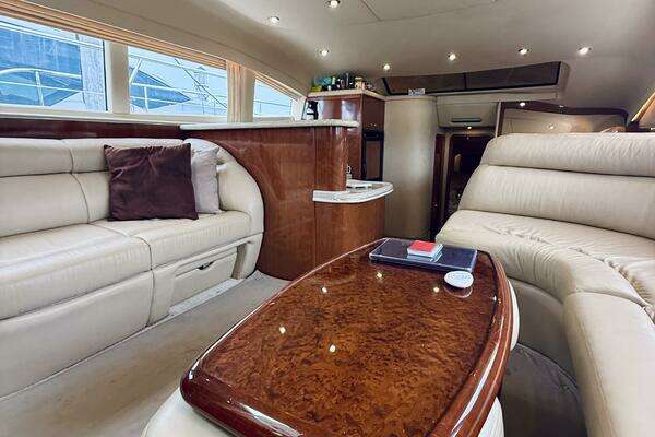 Sea Ray 480 Motor Yacht Yacht For Sale