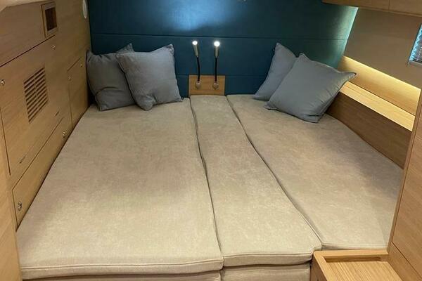 57ft X Yachts Yacht For Sale