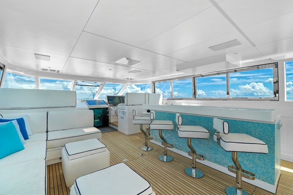 MISS MICHELLE 122ft Horizon Yacht For Sale