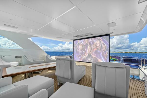 MISS MICHELLE 122ft Horizon Yacht For Sale