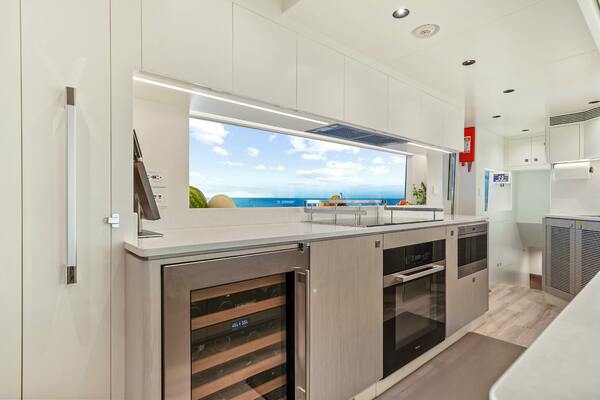 MISS MICHELLE 122ft Horizon Yacht For Sale