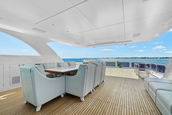 MISS MICHELLE 122ft Horizon Yacht For Sale