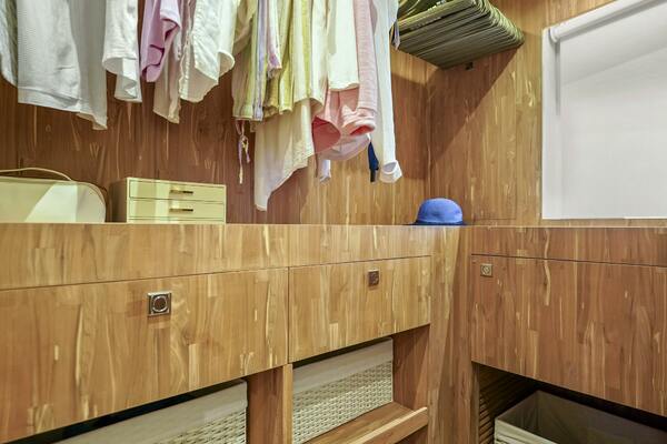 MISS MICHELLE 122ft Horizon Yacht For Sale