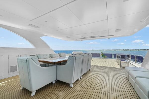 MISS MICHELLE 122ft Horizon Yacht For Sale