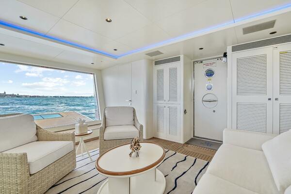 MISS MICHELLE 122ft Horizon Yacht For Sale