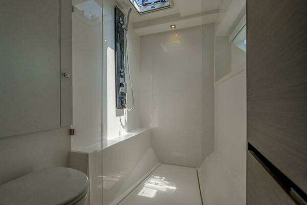 Robertson & Caine  Yacht For Sale